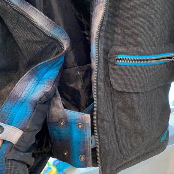 Boulder gear ski jacket - Picture 3 of 4